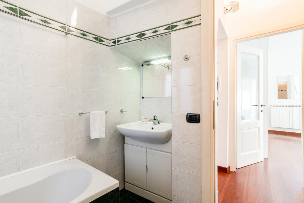 Limonta Lake View Apartment With Private Parking 外观 照片