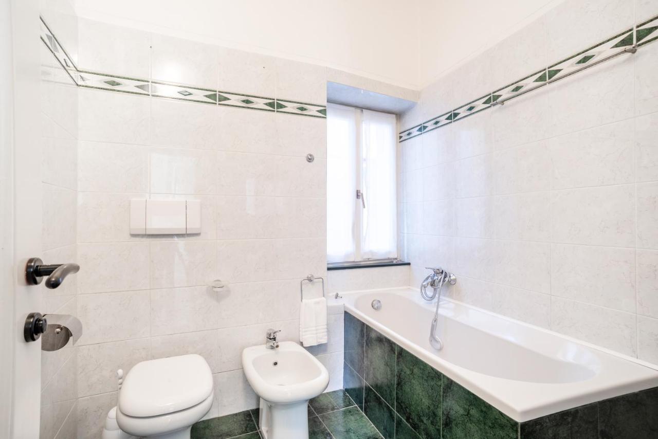 Limonta Lake View Apartment With Private Parking 外观 照片